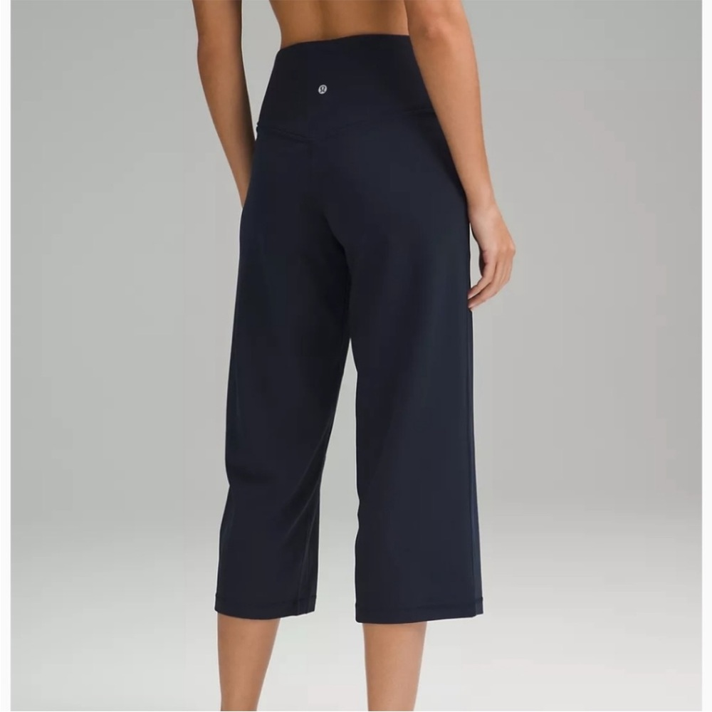 Lululemon Align Cropped Wide Leg Pants In Navy Blue Women’s Size 4